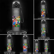 Lade das Bild in den Galerie-Viewer, Sport und Trinkflasche mit Super Mario Motiv (560ml)