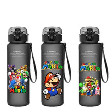 Lade das Bild in den Galerie-Viewer, Sport und Trinkflasche mit Super Mario Motiv (560ml)
