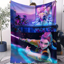Lade das Bild in den Galerie-Viewer, Kuschelige Flanelldecken im Hunterix K-Pop Demon Hunters Stil – Auswahl aus 31 Motiven