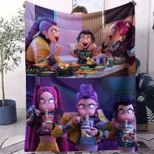 Lade das Bild in den Galerie-Viewer, Kuschelige Flanelldecken im Hunterix K-Pop Demon Hunters Stil – Auswahl aus 31 Motiven