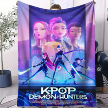 Lade das Bild in den Galerie-Viewer, Kuschelige Flanelldecken im Hunterix K-Pop Demon Hunters Stil – Auswahl aus 31 Motiven