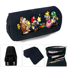 Lade das Bild in den Galerie-Viewer, Große Super Mario Federtasche mit viel Platz für Stifte etc.
