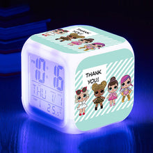 Lade das Bild in den Galerie-Viewer, Digitaler LOL Surprise Wecker mit wechselnden Farben kaufen - Pk.toys