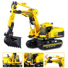 Lade das Bild in den Galerie-Viewer, Bausatz Bagger / Kranwagen mit 3 Spielfiguren, 747 Einzelteile kaufen - Pk.toys