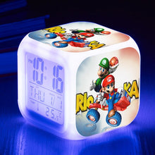Lade das Bild in den Galerie-Viewer, Super Mario Digital Wecker mit LED und Farbwechsel kaufen - Pk.toys