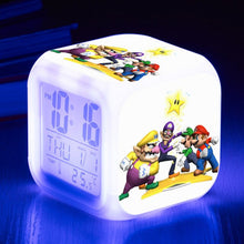 Lade das Bild in den Galerie-Viewer, Super Mario Digital Wecker mit LED und Farbwechsel kaufen - Pk.toys
