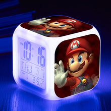 Lade das Bild in den Galerie-Viewer, Super Mario Digital Wecker mit LED und Farbwechsel kaufen - Pk.toys
