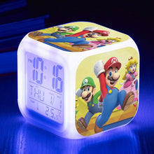 Lade das Bild in den Galerie-Viewer, Super Mario Digital Wecker mit LED und Farbwechsel kaufen - Pk.toys