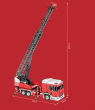 Lade das Bild in den Galerie-Viewer, Technik Baustein Set Feuerwehr Auto mit Fernbedienung (4886 Teile) kaufen - Pk.toys