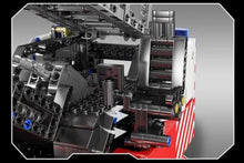 Lade das Bild in den Galerie-Viewer, Technik Baustein Set Feuerwehr Auto mit Fernbedienung (4886 Teile) kaufen - Pk.toys