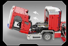 Lade das Bild in den Galerie-Viewer, Technik Baustein Set Feuerwehr Auto mit Fernbedienung (4886 Teile) kaufen - Pk.toys