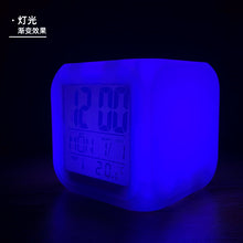 Lade das Bild in den Galerie-Viewer, Huggy Wuggy Poppy Playtime Digitaler Wecker Uhr in vielen Motiven kaufen - Pk.toys