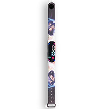 Lade das Bild in den Galerie-Viewer, Naruto Digitale Armbanduhr für Kinder in vielen Motiven kaufen - Pk.toys