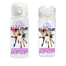 Lade das Bild in den Galerie-Viewer, Praktische Hunterx K-Pop Demon Hunters Wasserflasche für Sport &amp; Alltag – erhältlich in 400 und 600 ml
