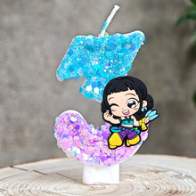 Lade das Bild in den Galerie-Viewer, Festliche K-Pop Demon Hunters Kerze – inklusive Jahreszahl für Geburtstage
