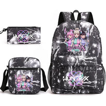 Lade das Bild in den Galerie-Viewer, Rucksack-Set im Hunterix K-Pop Demon Hunters Design mit Federtasche und passender Zusatztasche
