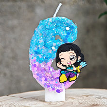 Lade das Bild in den Galerie-Viewer, Festliche K-Pop Demon Hunters Kerze – inklusive Jahreszahl für Geburtstage
