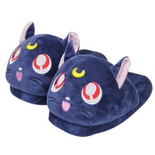 Lade das Bild in den Galerie-Viewer, Sailor Moon Luna Cat Plüschige Hausschuhe kaufen - Pk.toys
