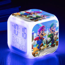 Lade das Bild in den Galerie-Viewer, Super Mario Digital Wecker mit LED und Farbwechsel kaufen - Pk.toys
