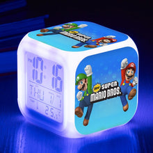 Lade das Bild in den Galerie-Viewer, Super Mario Digital Wecker mit LED und Farbwechsel kaufen - Pk.toys
