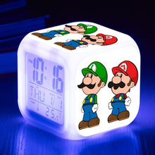 Lade das Bild in den Galerie-Viewer, Super Mario Digital Wecker mit LED und Farbwechsel kaufen - Pk.toys
