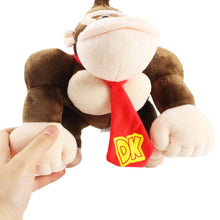 Lade das Bild in den Galerie-Viewer, Donkey Kong aus Super Mario Kuscheltier (ca. 20cm) kaufen - Pk.toys

